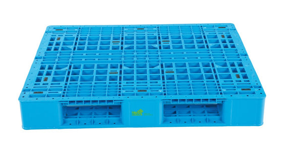 Vestil High Density Polyethylene Stackable Pallet/Skid with Reinforcing Steel Tubes 39-1/4 In. x 47-1/8 In. x 6 In. 13,200 Lb. Static Floor Capacity Blue